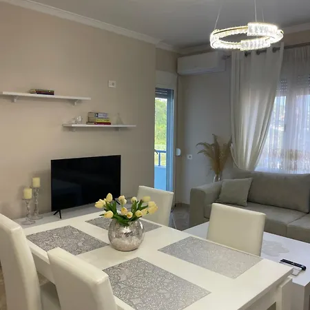 Lägenhet My White Golem (Tirana)